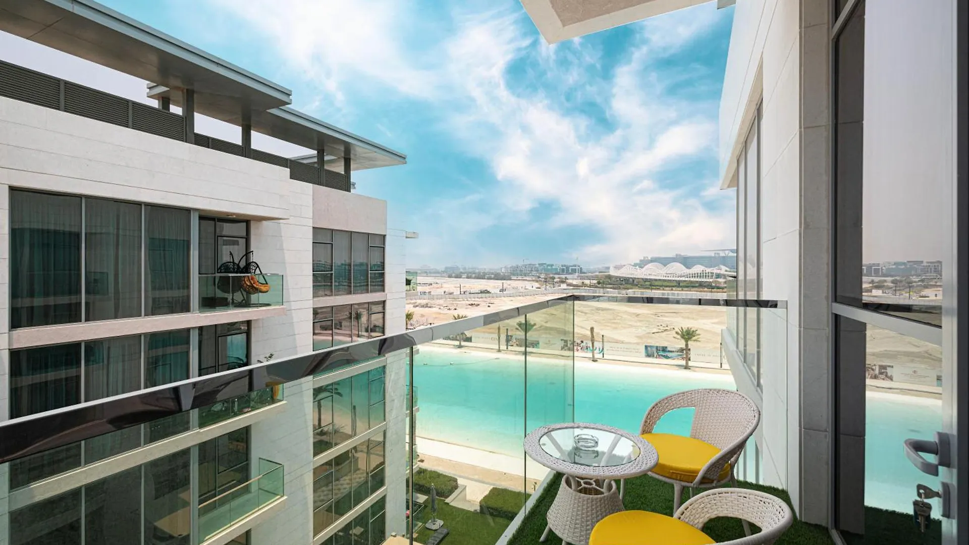 Apartment Luxury Apt Burj Khalifa, Sunset And Lagoon View Dubai