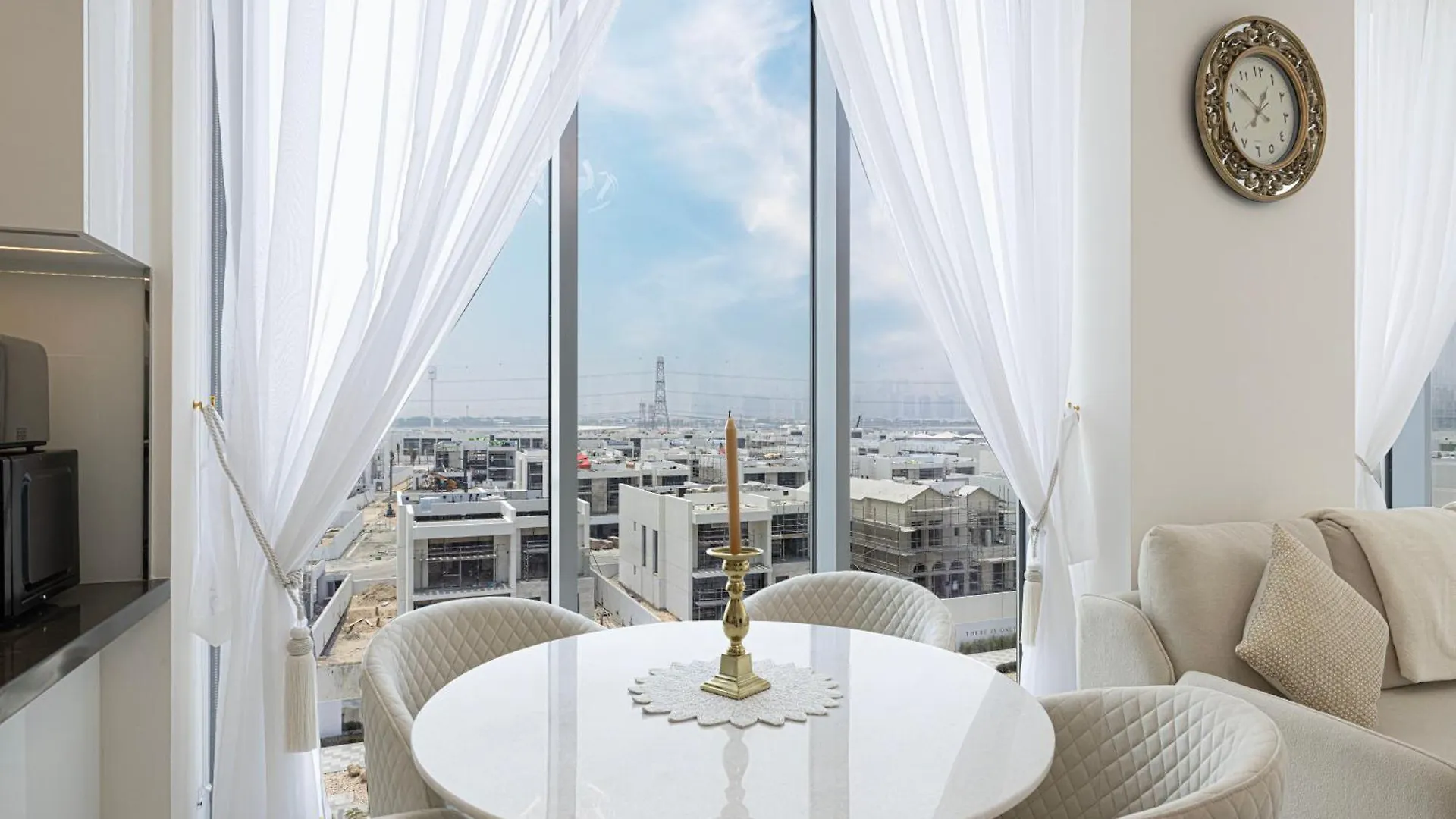 Luxury Apt Burj Khalifa, Sunset And Lagoon View Dubai United Arab Emirates