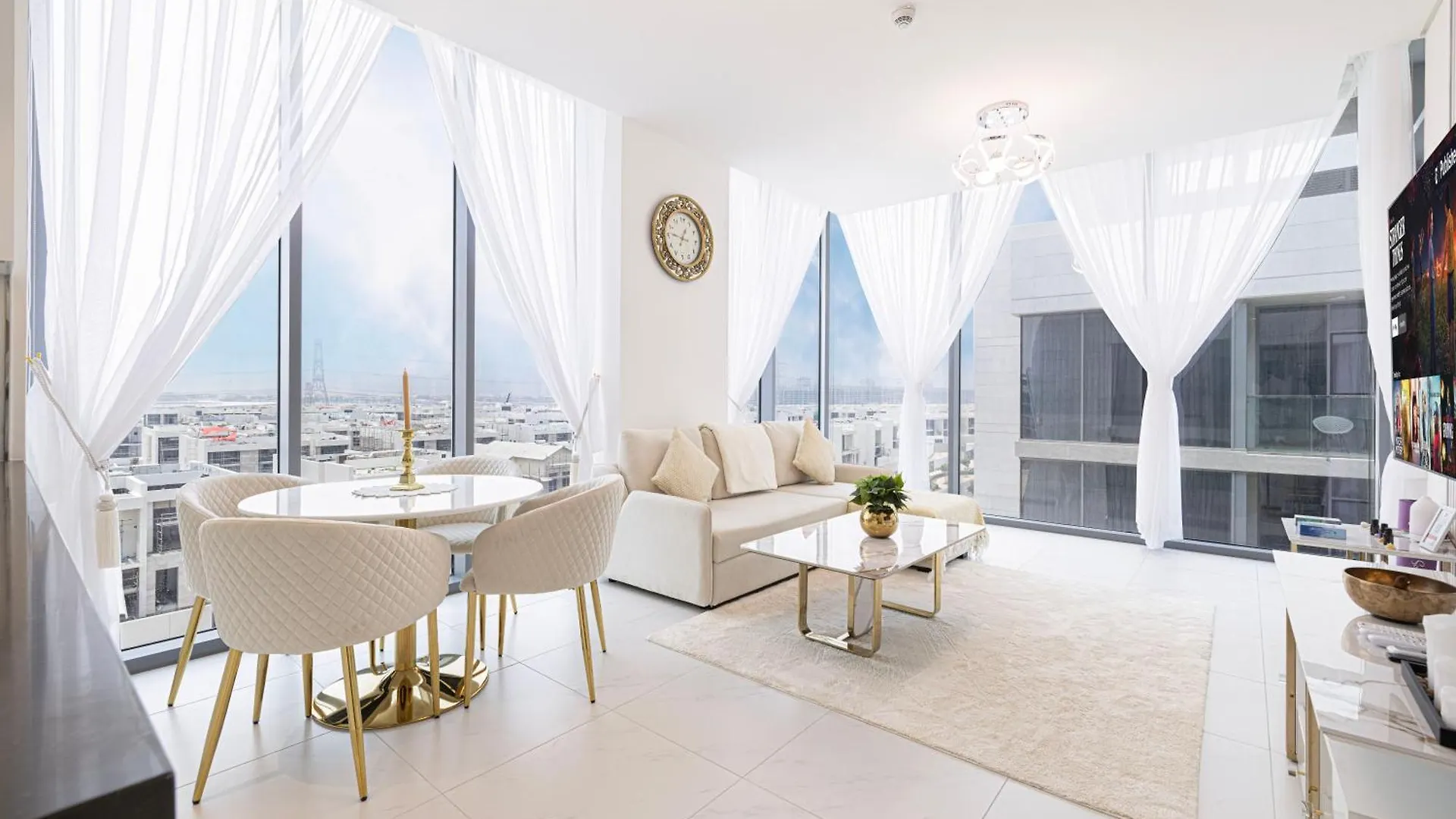 Luxury Apt Burj Khalifa, Sunset And Lagoon View contacts
